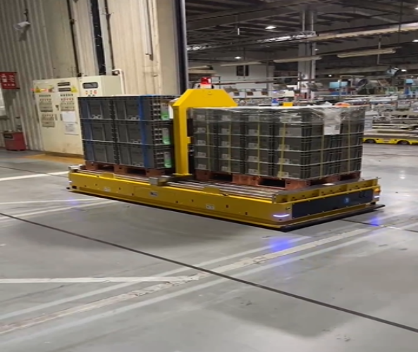 雙滾筒移栽式AGV應用